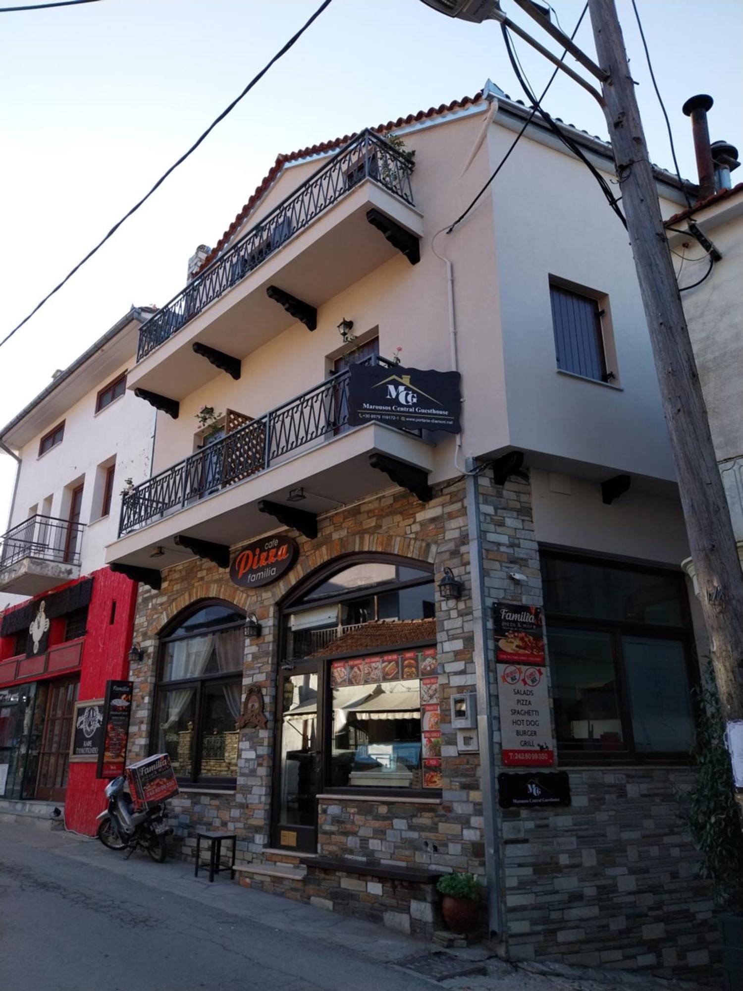 Marousos Central Guesthouse 포르테리아 외부 사진