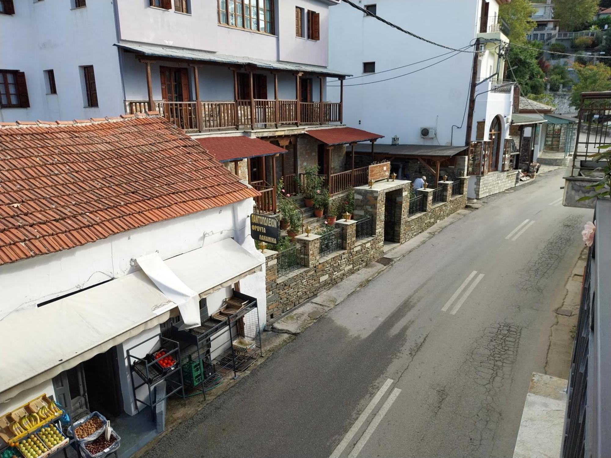 Marousos Central Guesthouse 포르테리아 외부 사진