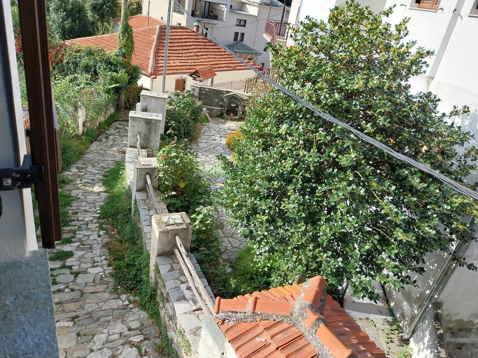 Marousos Central Guesthouse 포르테리아 외부 사진
