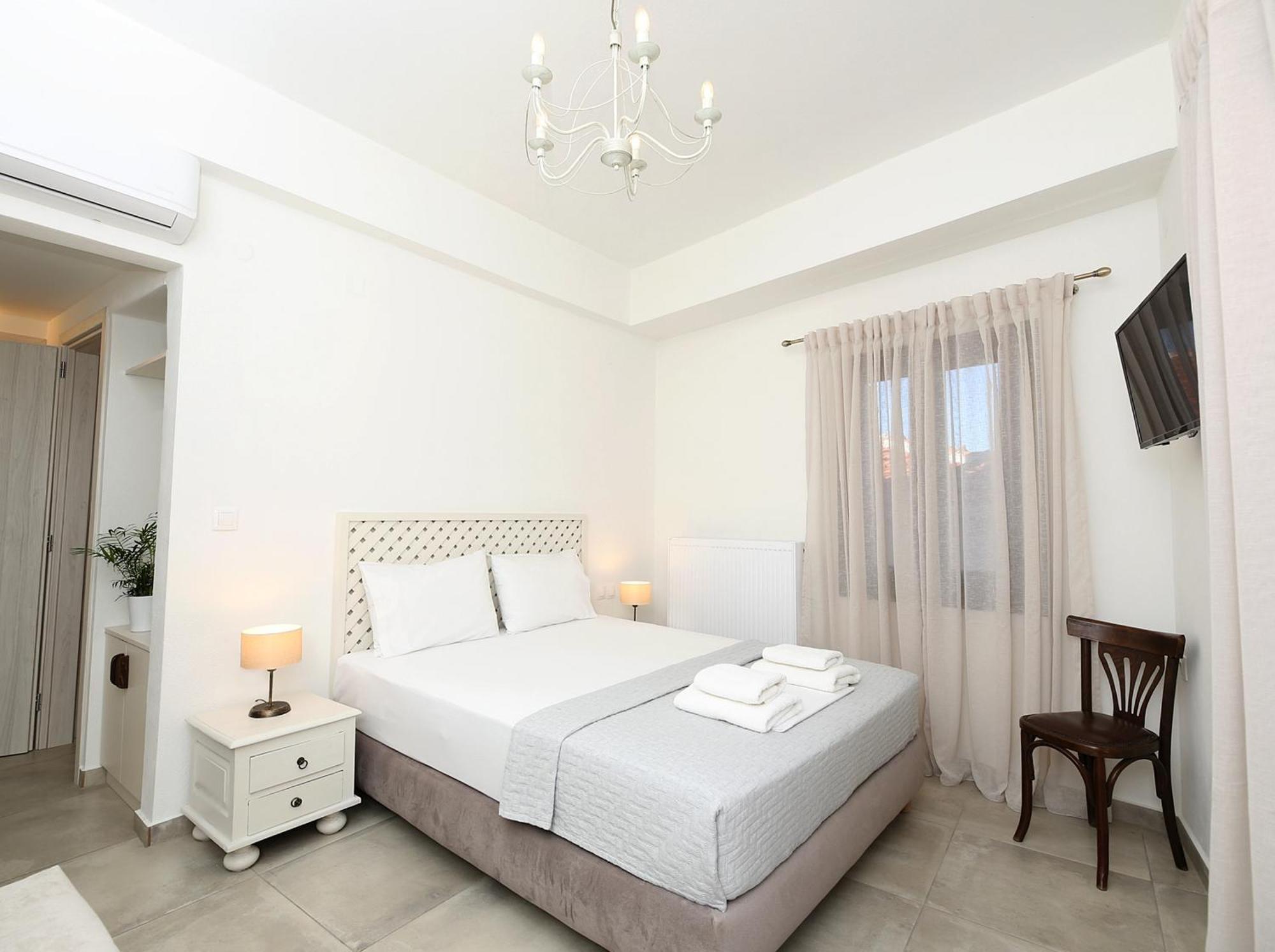Marousos Central Guesthouse 포르테리아 외부 사진